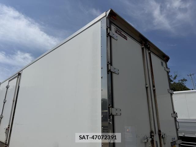 Isuzu FORWARD 2014-01 8366005-27