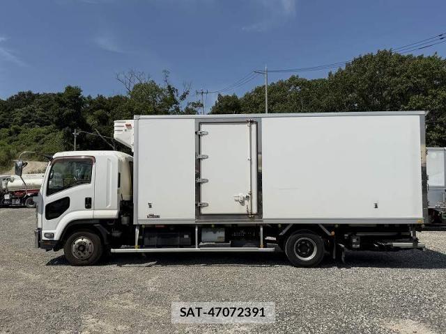 Isuzu FORWARD 2014-01 8366005-5