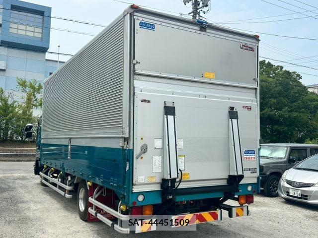 Isuzu FORWARD 2017-01 8366003-6