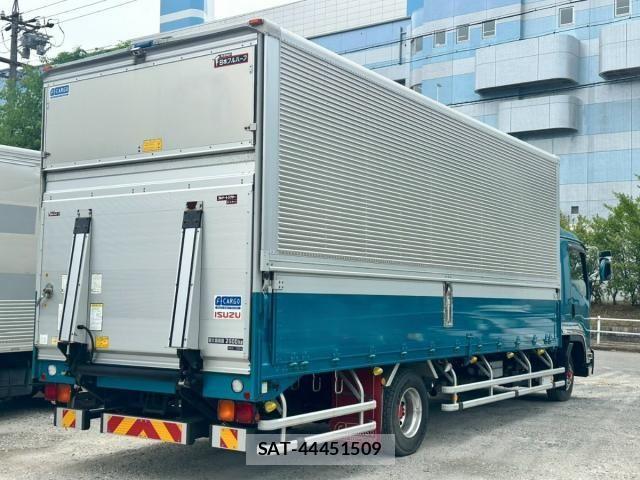 Isuzu FORWARD 2017-01 8366003-8