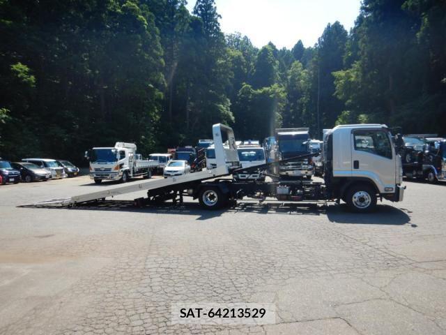 Isuzu FORWARD 2013-06 8366002-13