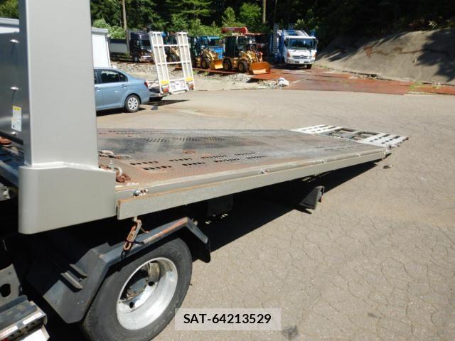Isuzu FORWARD 2013-06 8366002-18