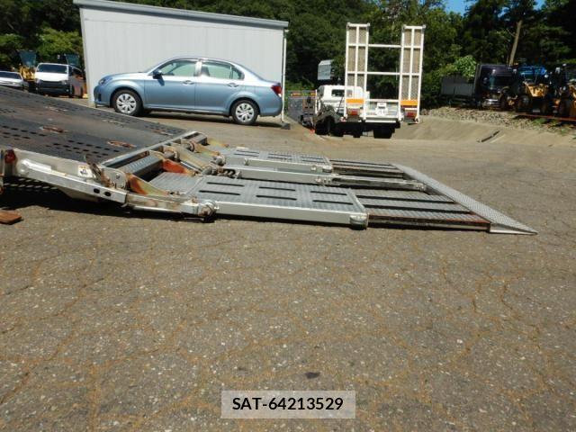 Isuzu FORWARD 2013-06 8366002-19