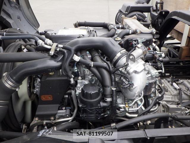 Isuzu FORWARD 2020-08 8412539-10
