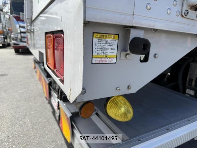 Isuzu FORWARD 2021-03 8412538-16