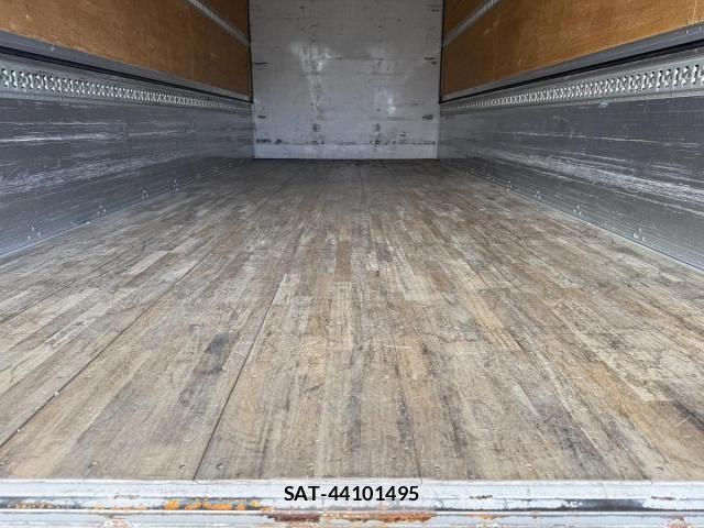 Isuzu FORWARD 2021-03 8412538-25