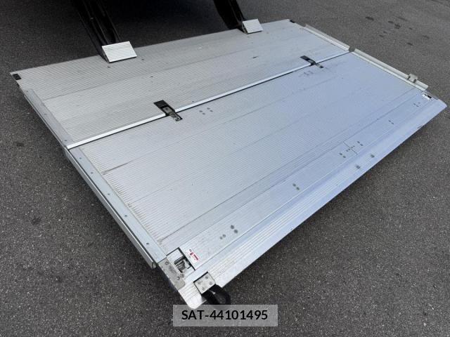 Isuzu FORWARD 2021-03 8412538-26