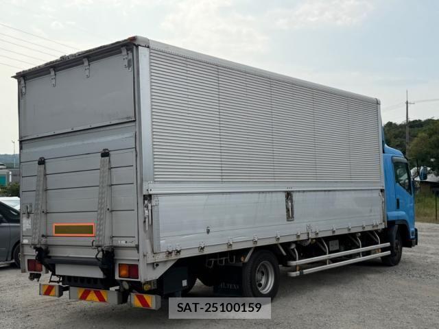 Isuzu FORWARD 2010-01 8412545-15