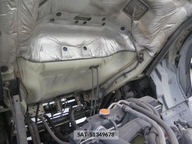 Isuzu FORWARD 2015-09 8412542-21