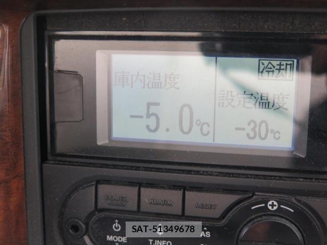 Isuzu FORWARD 2015-09 8412542-28