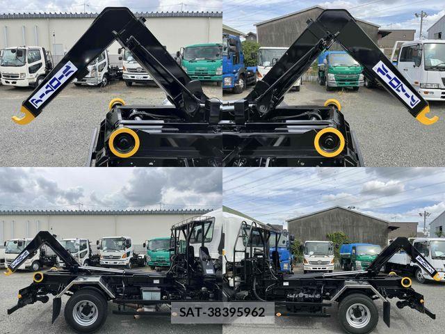 Isuzu FORWARD 2009-08 8412540-10