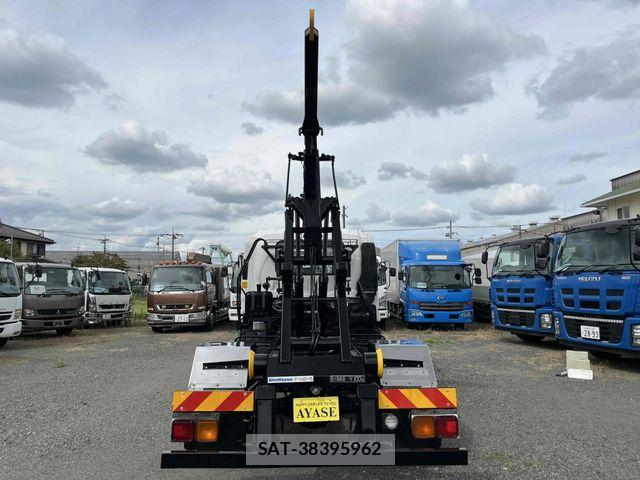 Isuzu FORWARD 2009-08 8412540-11