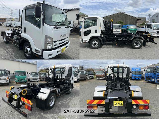 Isuzu FORWARD 2009-08 8412540-4