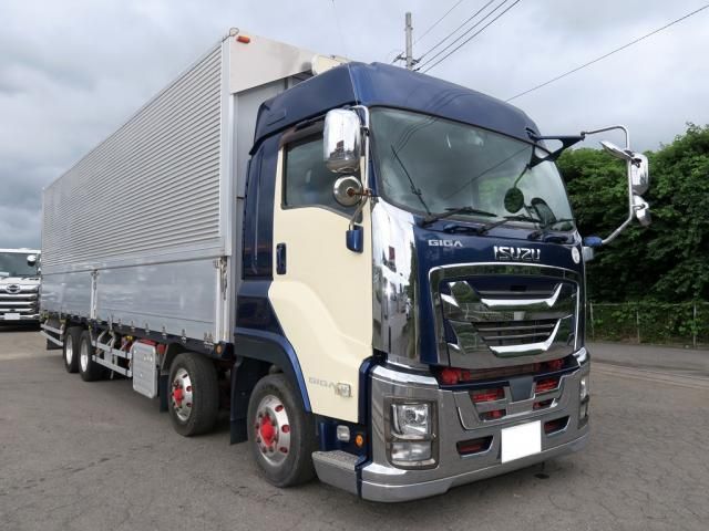 Isuzu FORWARD 2019-07 8431813-0