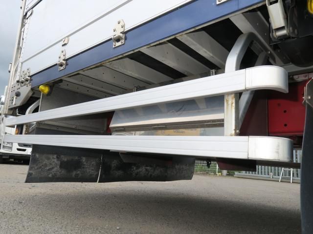 Isuzu FORWARD 2019-07 8431813-17