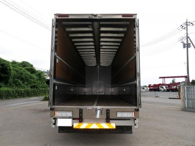 Isuzu FORWARD 2019-07 8431813-5