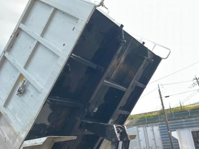 Isuzu FORWARD 2020-06 8431814-15