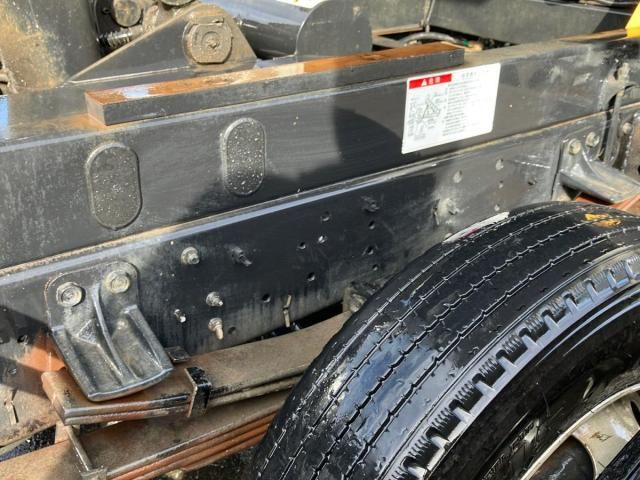 Isuzu FORWARD 2020-06 8431814-17