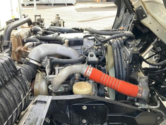 Isuzu FORWARD 2020-06 8431814-20