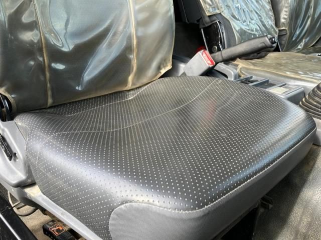 Isuzu FORWARD 2020-06 8431814-21