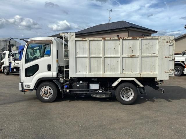 Isuzu FORWARD 2020-06 8431814-6