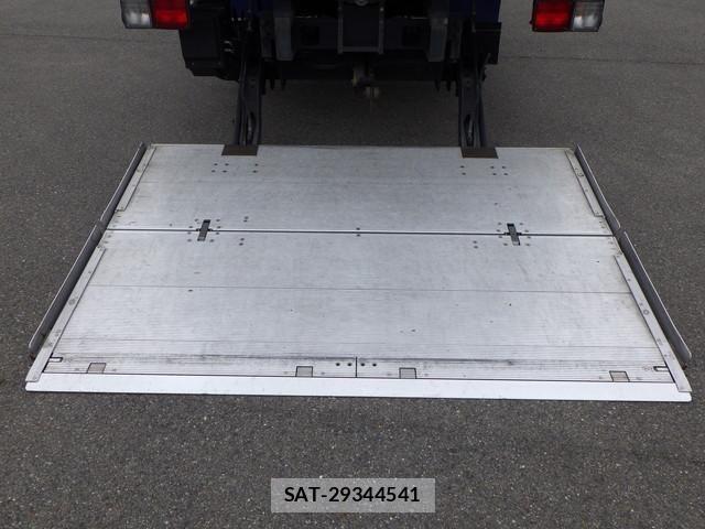 Isuzu FORWARD 2021-06 8485442-12