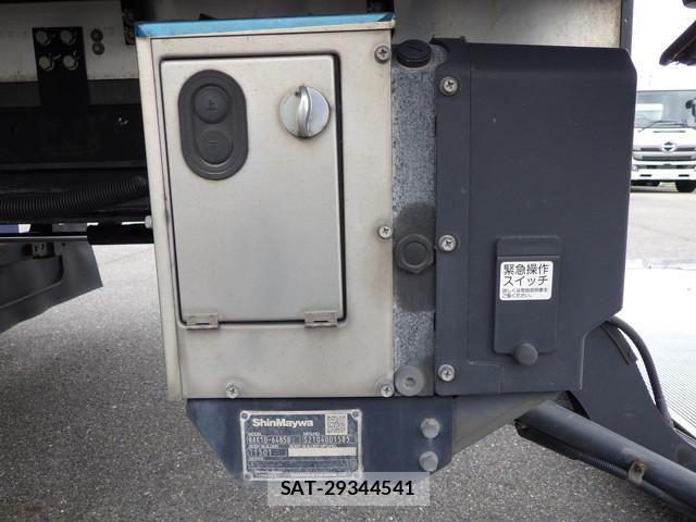 Isuzu FORWARD 2021-06 8485442-13