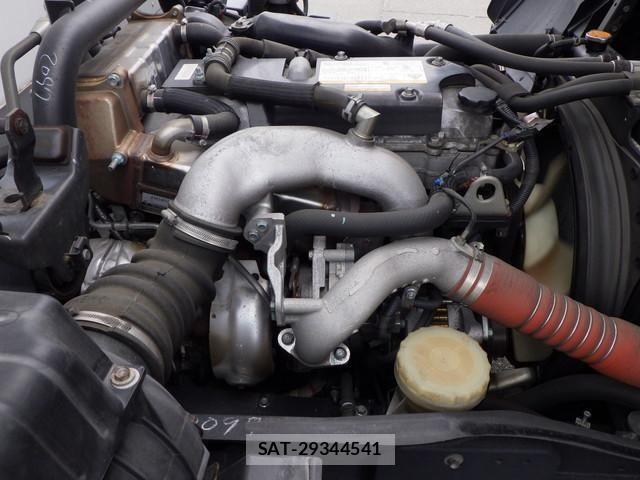 Isuzu FORWARD 2021-06 8485442-21