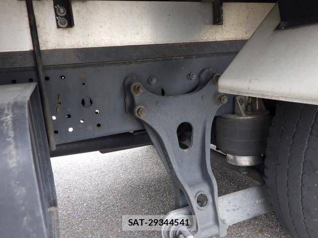 Isuzu FORWARD 2021-06 8485442-26