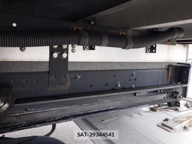 Isuzu FORWARD 2021-06 8485442-28