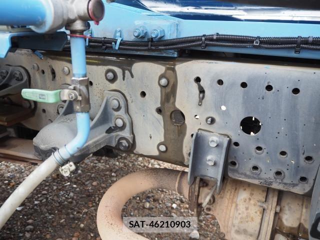 Isuzu FORWARD 2017-02 8485444-13