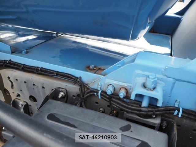 Isuzu FORWARD 2017-02 8485444-15