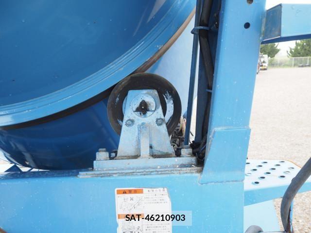 Isuzu FORWARD 2017-02 8485444-23
