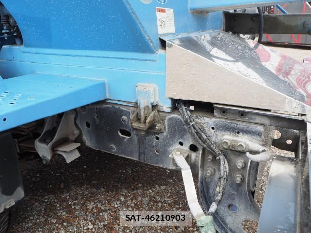 Isuzu FORWARD 2017-02 8485444-26