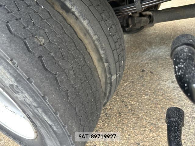Isuzu FORWARD 2010-05 8524948-22