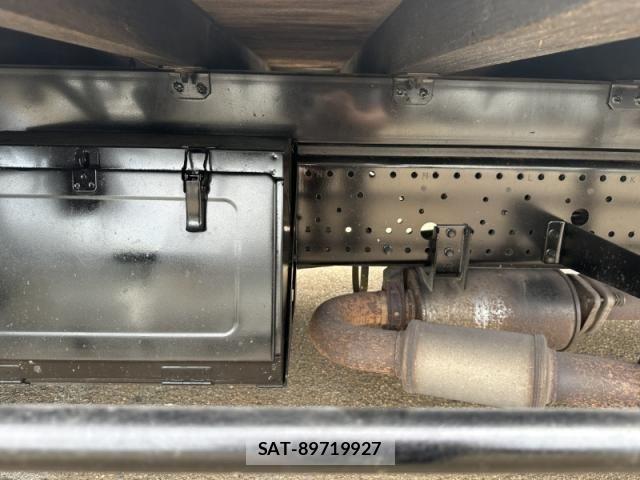 Isuzu FORWARD 2010-05 8524948-26