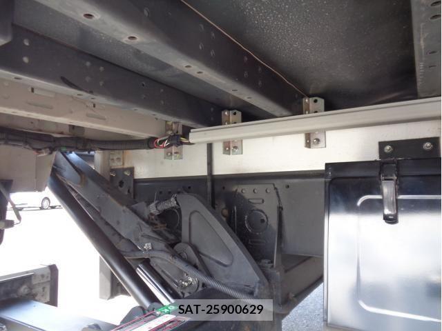 Isuzu FORWARD 2021-05 8524935-21