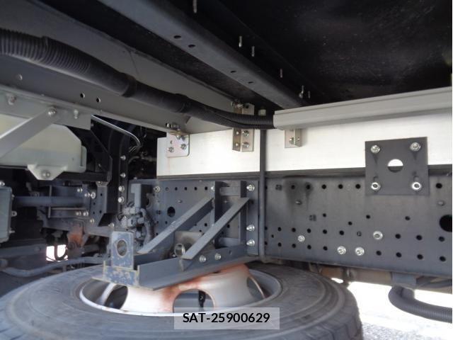 Isuzu FORWARD 2021-05 8524935-24