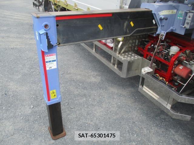 Isuzu FORWARD 2001-03 8524957-11