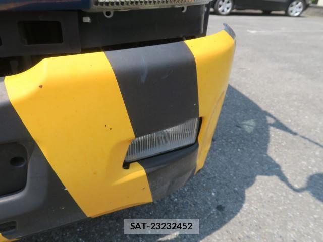 Isuzu FORWARD 2014-11 8524953-22