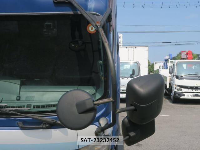 Isuzu FORWARD 2014-11 8524953-23
