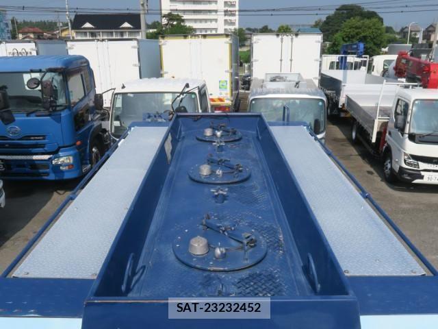 Isuzu FORWARD 2014-11 8524953-5