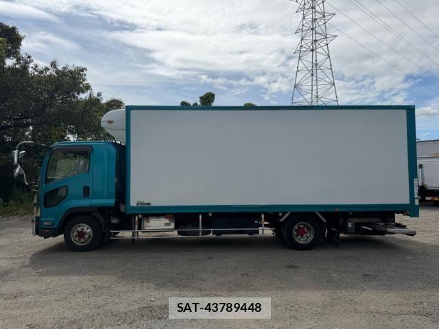 Isuzu FORWARD 2012-01 8524963-4