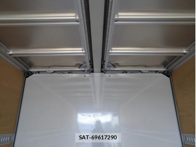Isuzu FORWARD 2019-08 8524938-16