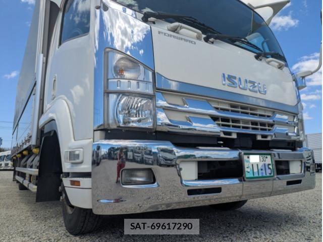 Isuzu FORWARD 2019-08 8524938-3