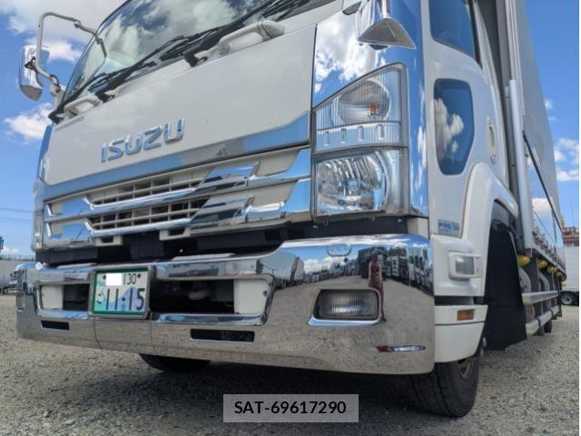 Isuzu FORWARD 2019-08 8524938-4