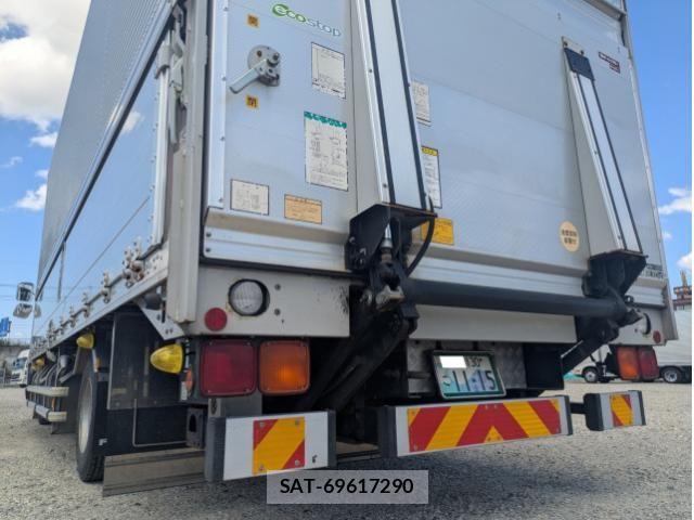 Isuzu FORWARD 2019-08 8524938-6