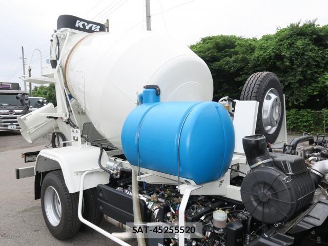 Isuzu FORWARD 2025-01 8524926-9