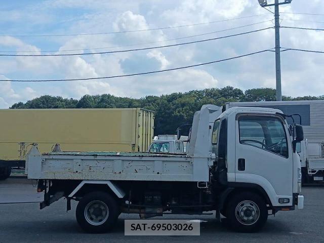Isuzu FORWARD 2011-01 8524962-9