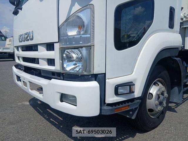 Isuzu FORWARD 2011-01 8524962-25